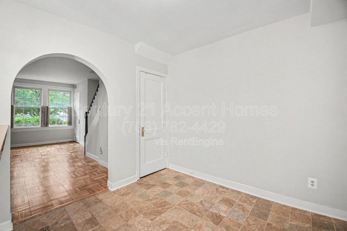 Apartment for rent at 1510 S Edgewood St #550, Arlington, VA 22204