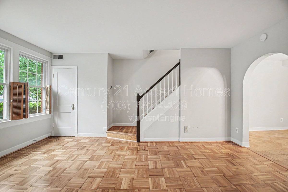 Apartment for rent at 1510 S Edgewood St #550, Arlington, VA 22204