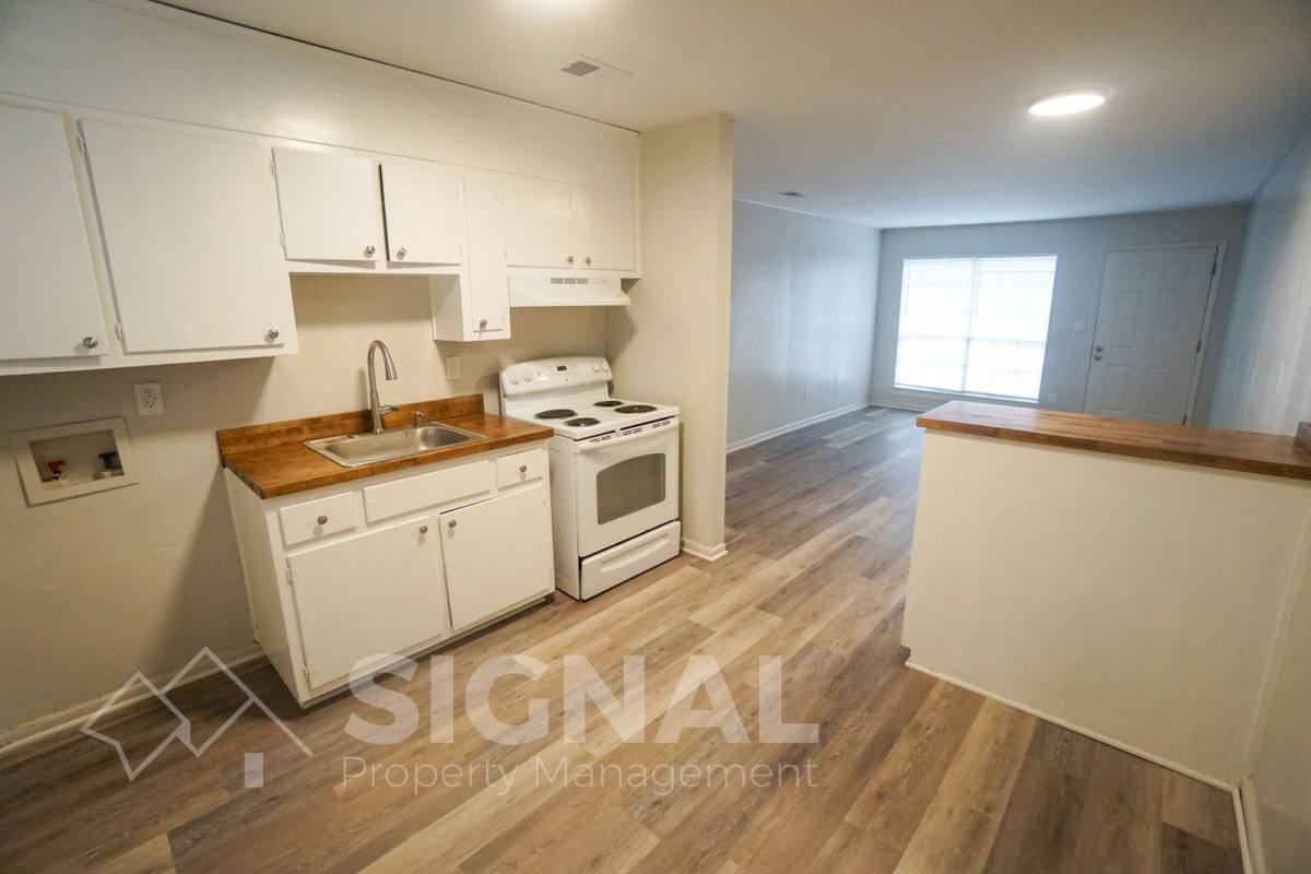 Apartment for rent at 1305 16th St N #1305 D, Birmingham, AL 35204