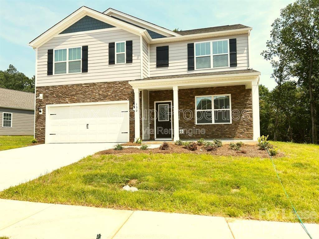 House for rent at 132 Scotsway Court, Troutman, NC 28166