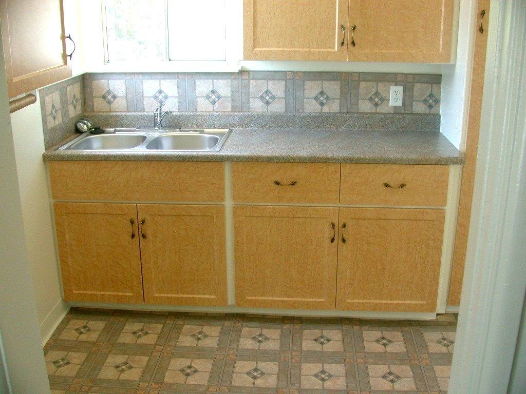Apartment for rent at 3351 Caroline Ave #B, Culver City, CA 90232
