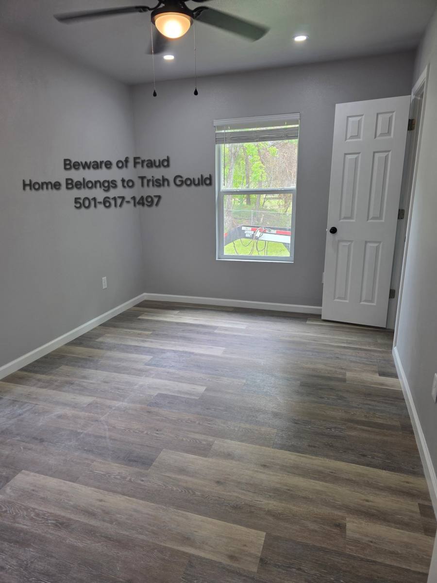 House for rent at 429 Oaklawn St, Hot Springs National Park, AR 71913
