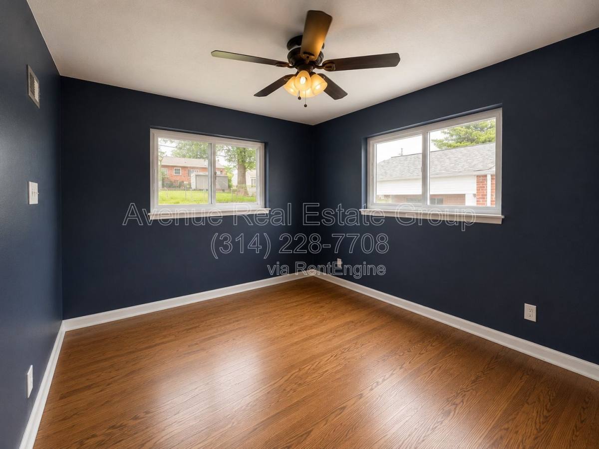 House for rent at 9529 Lodge Pole Lane, Saint Louis, MO 63126