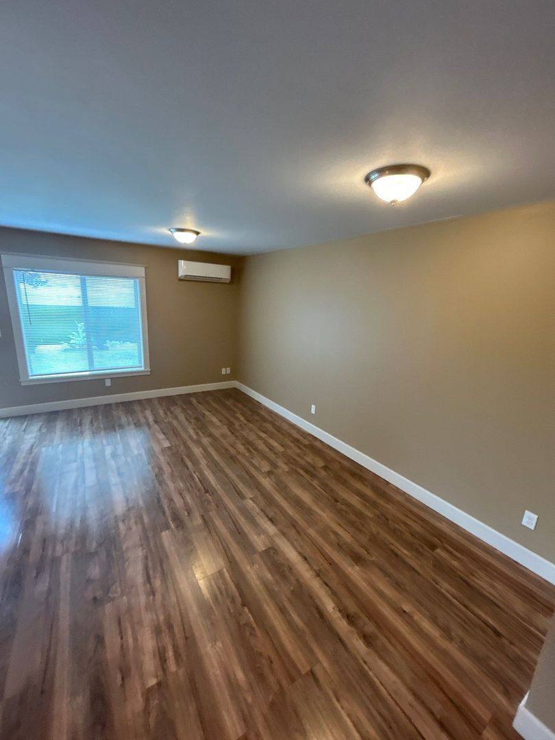 Townhouse for rent at 2843 Raleigh Court SE, Albany, OR 97322