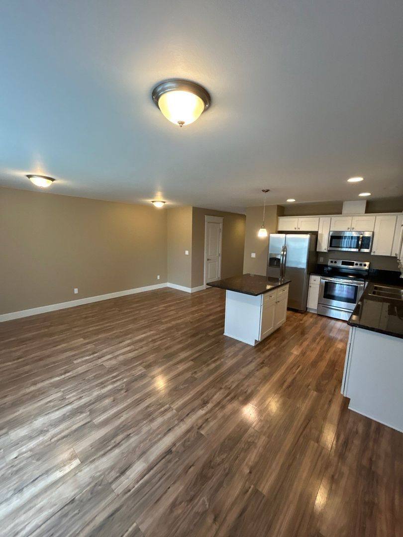 Townhouse for rent at 2843 Raleigh Court SE, Albany, OR 97322