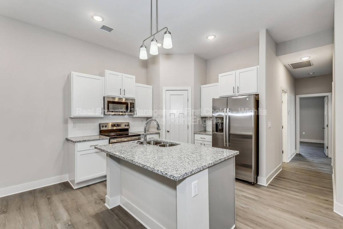 Townhouse for rent at 3413 W 45th St S, Wichita, KS 67217