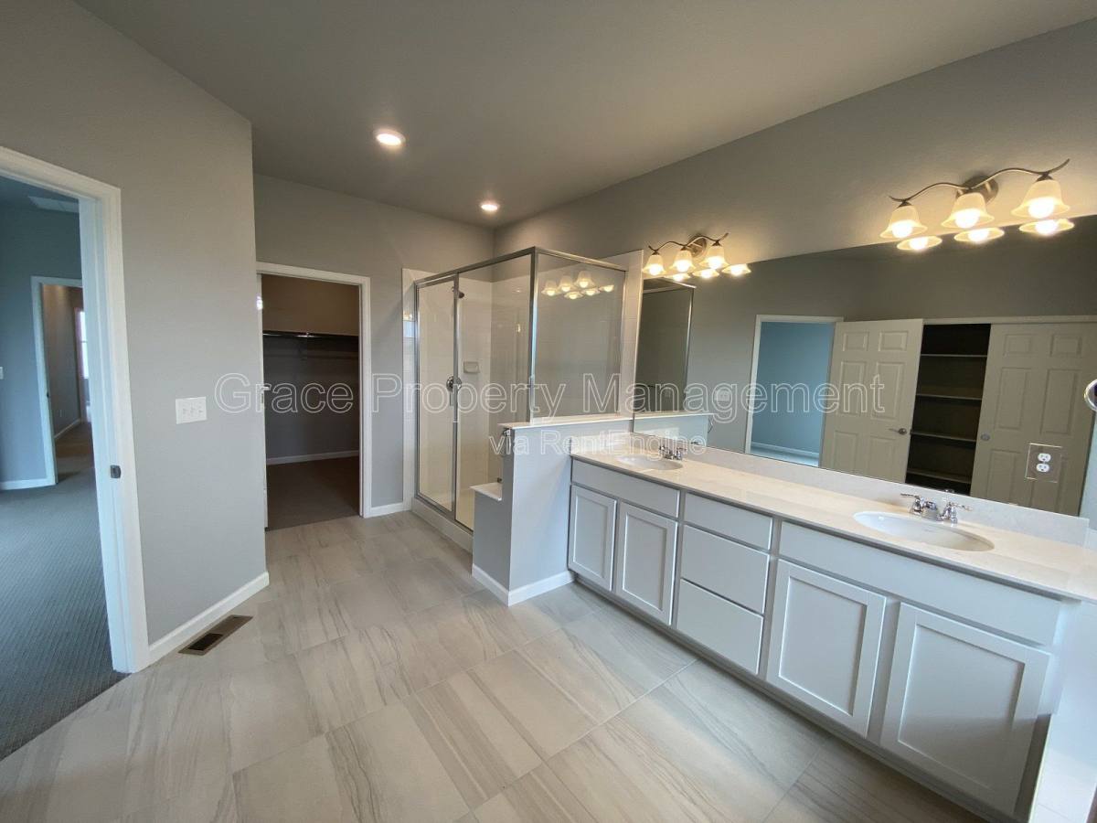 191 Ambrose St, Erie, CO 80516 - Townhouse for Rent - Image 9
