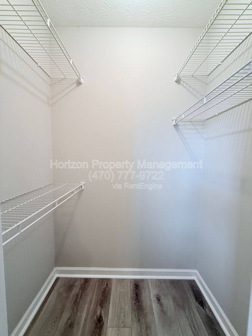 Townhouse for rent at 2816 Florence Dr, Gainesville, GA 30504