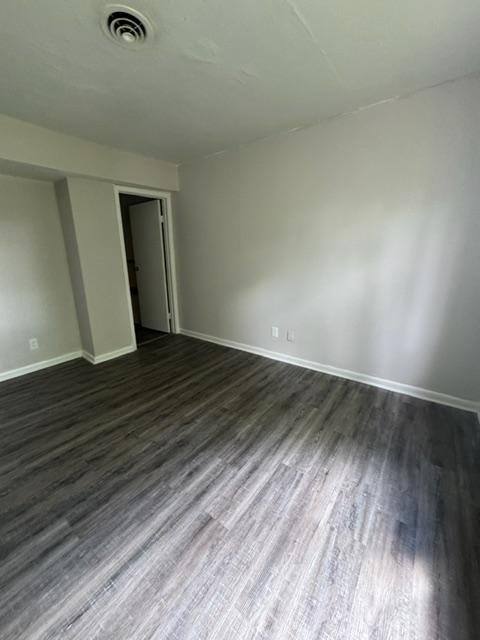 Apartment for rent at 2032 Catalpa Dr E, Dayton, OH 45406