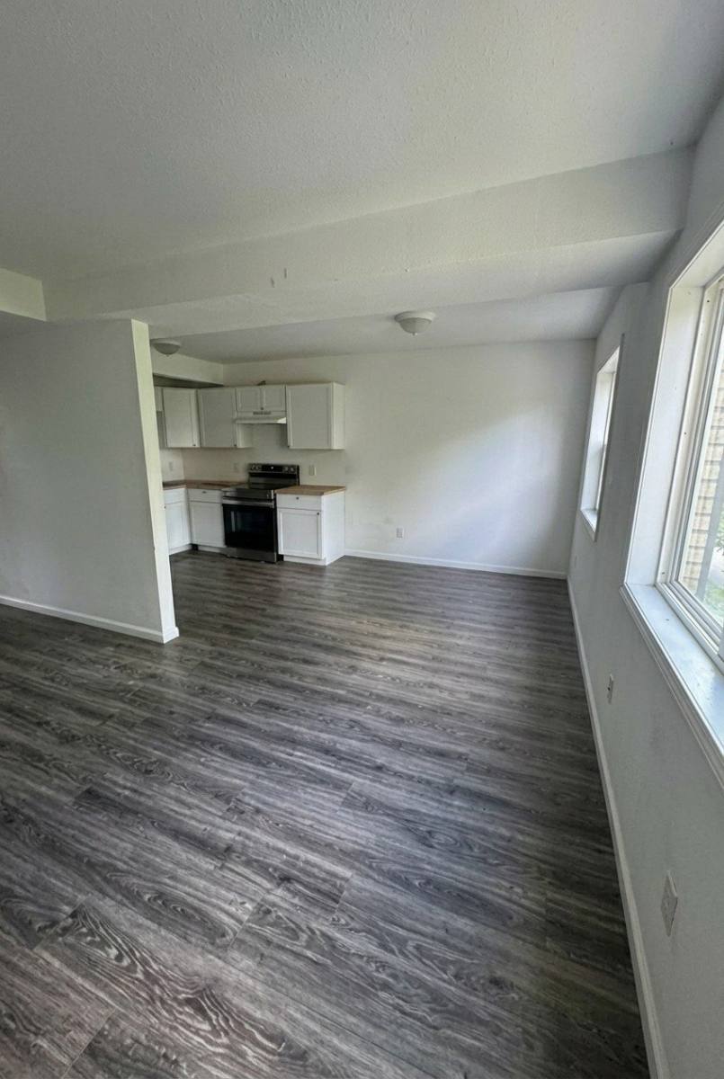 Apartment for rent at 2034 Catalpa Dr E, Dayton, OH 45406