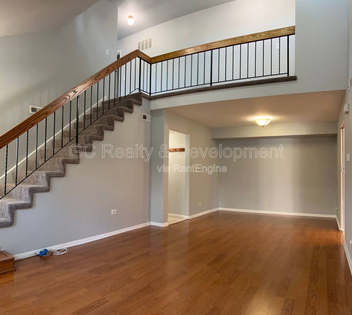 Apartment for rent at 45 White Pine Dr, Schaumburg, IL 60193