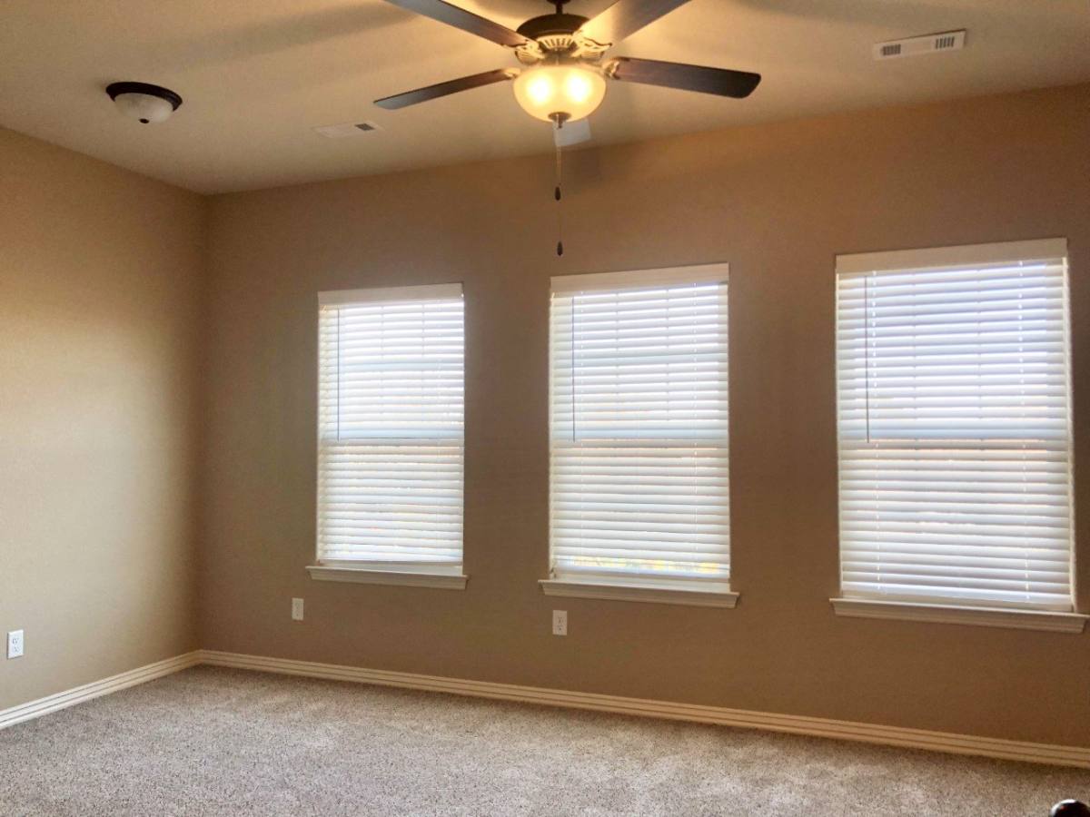 Townhouse for rent at 879 W N St, Fayetteville, AR 72701