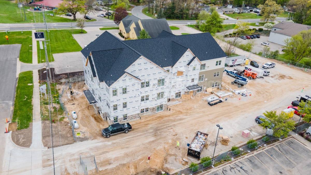 Apartment for rent at 4965 Plainfield Ave #1, Grand Rapids, MI 49525