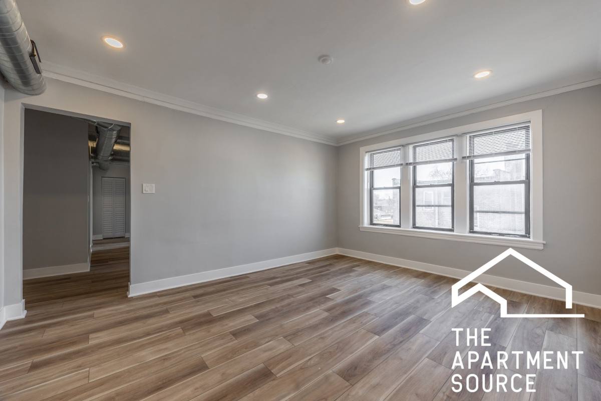 Apartment for rent at 6148 N Francisco Ave #3D, Chicago, IL 60659