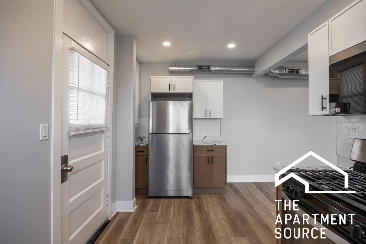 Apartment for rent at 6148 N Francisco Ave #3D, Chicago, IL 60659