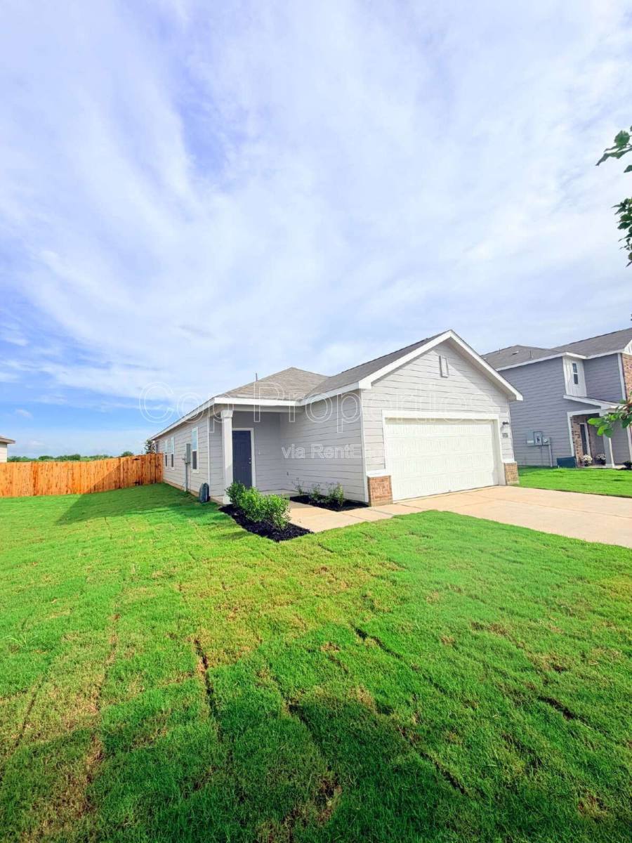 House for rent at 10219 Pine River Dr, Schertz, TX 78154