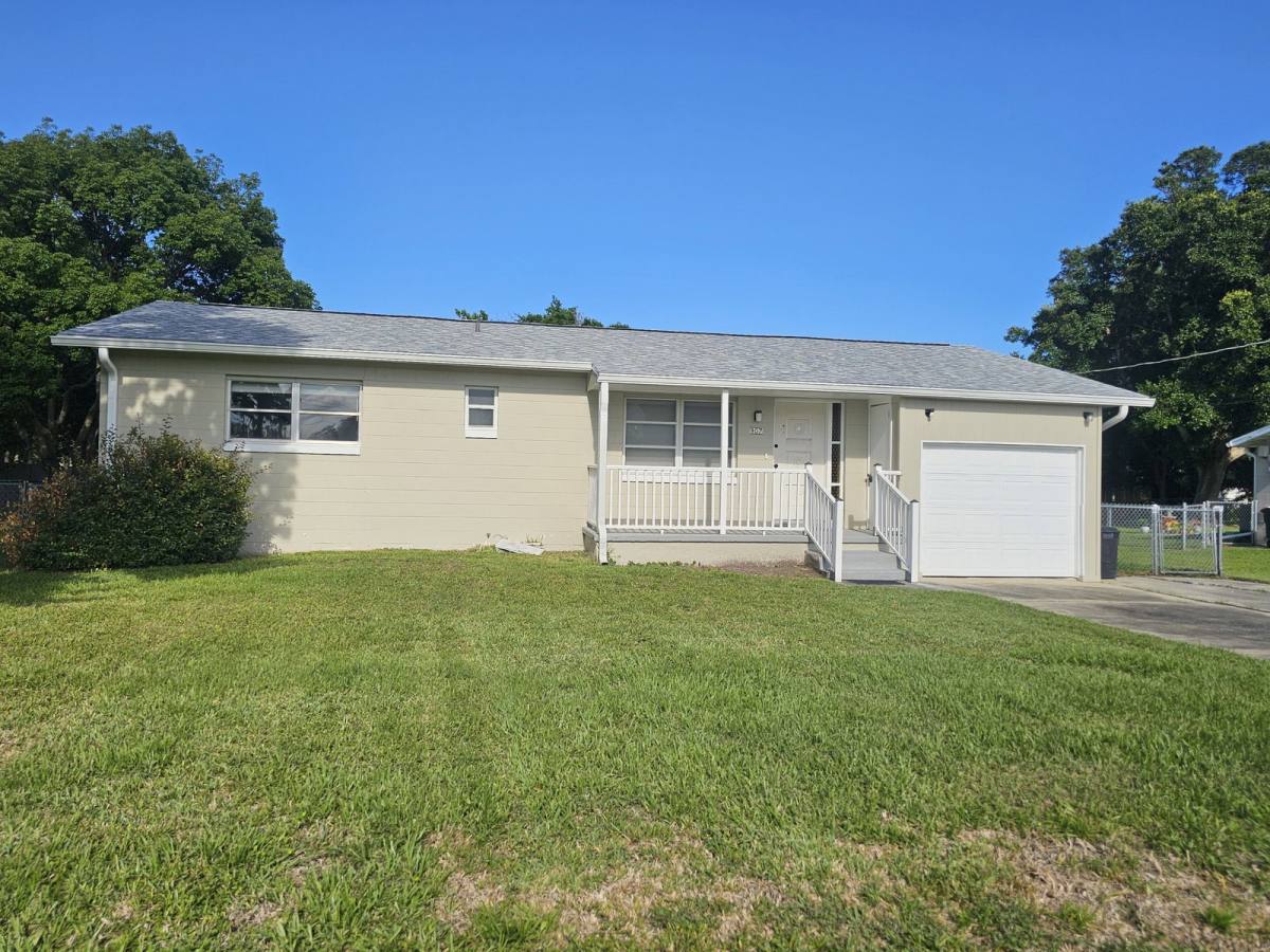 House for rent at 907 Hamilton St, New Smyrna Beach, FL 32168