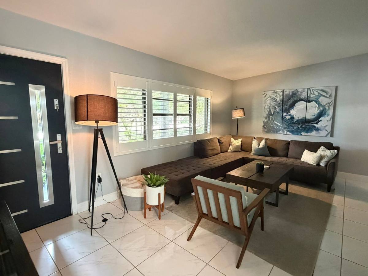 House for rent at 3000 Lake Margaret Dr, Orlando, FL 32806