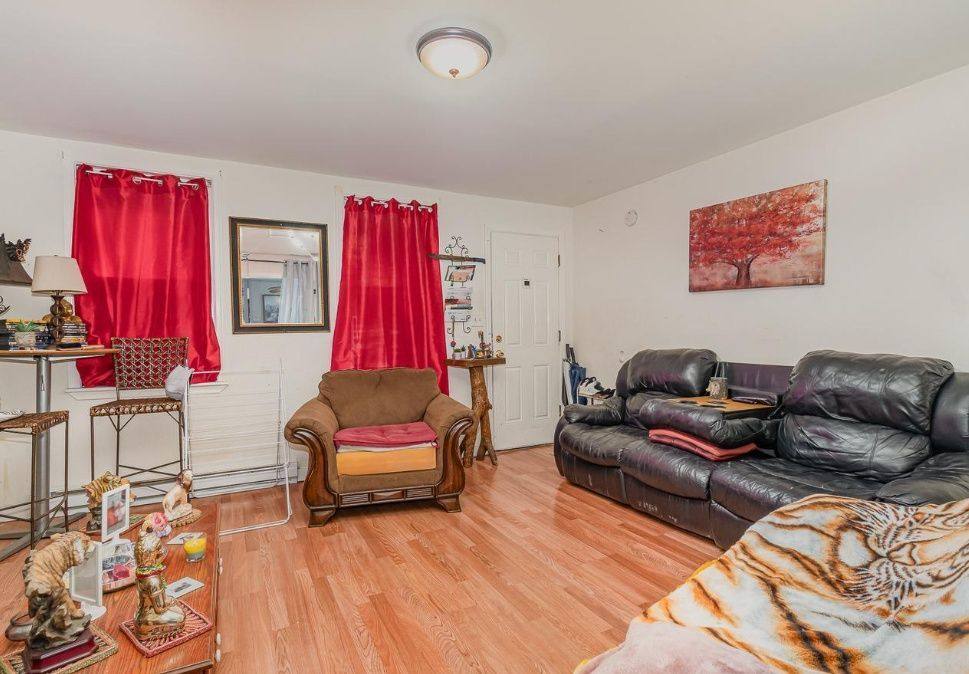 Townhouse for rent at 529 Manor St, Lancaster, PA 17603