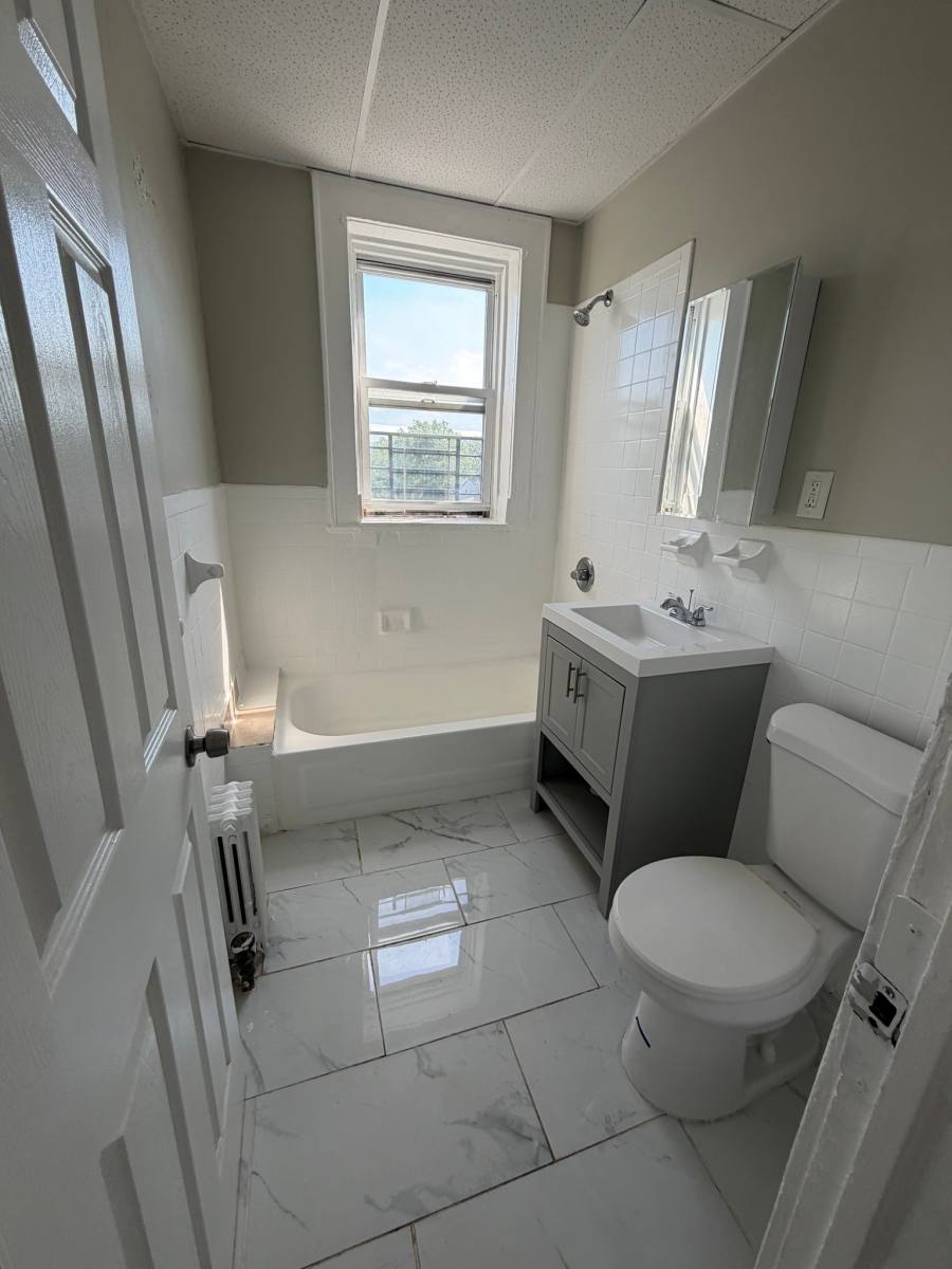 Apartment for rent at 2 Columbia Ave #403, Newark, NJ 07106