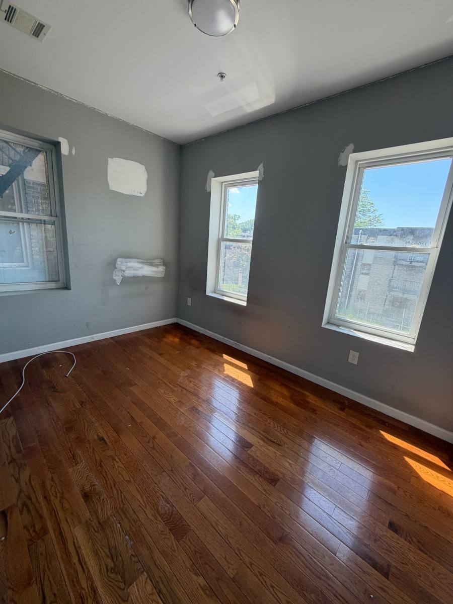 Apartment for rent at 58 Steuben St #7, East Orange, NJ 07018