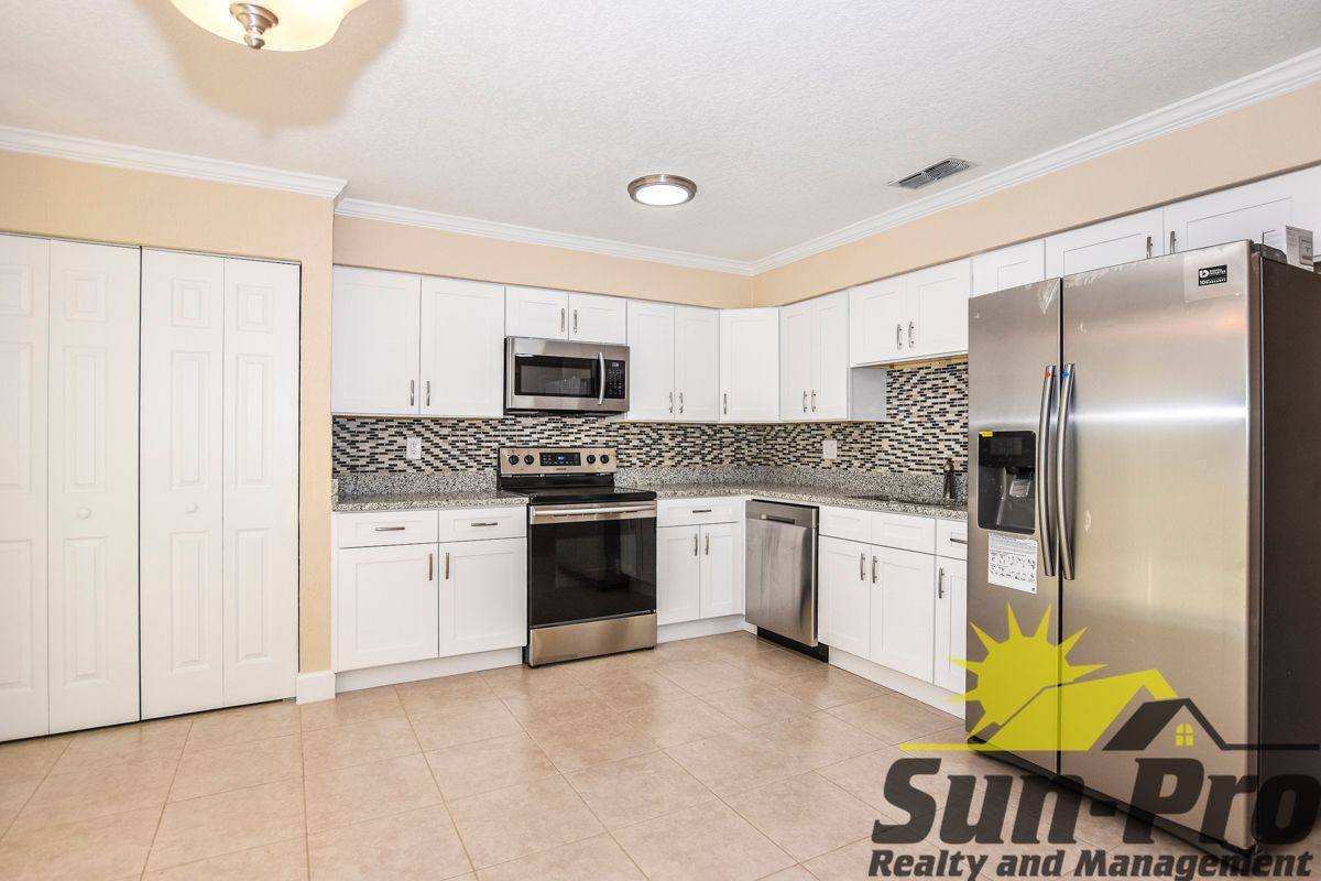 Apartment for rent at 524 Taylor Rd, Port Orange, FL 32127