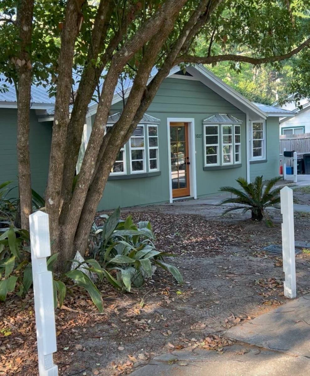 House for rent at 1027 NW 11th Ave, Gainesville, FL 32601