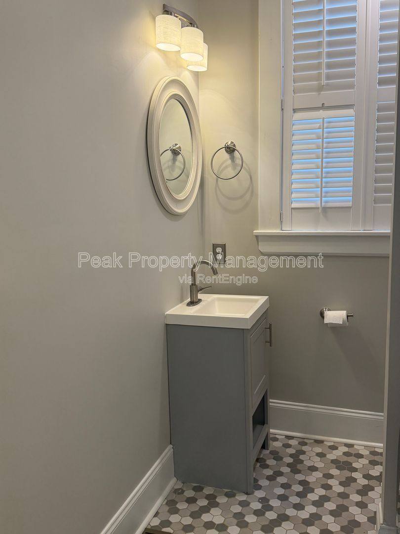 House for rent at 3400 Carolina Ave, Richmond, VA 23222
