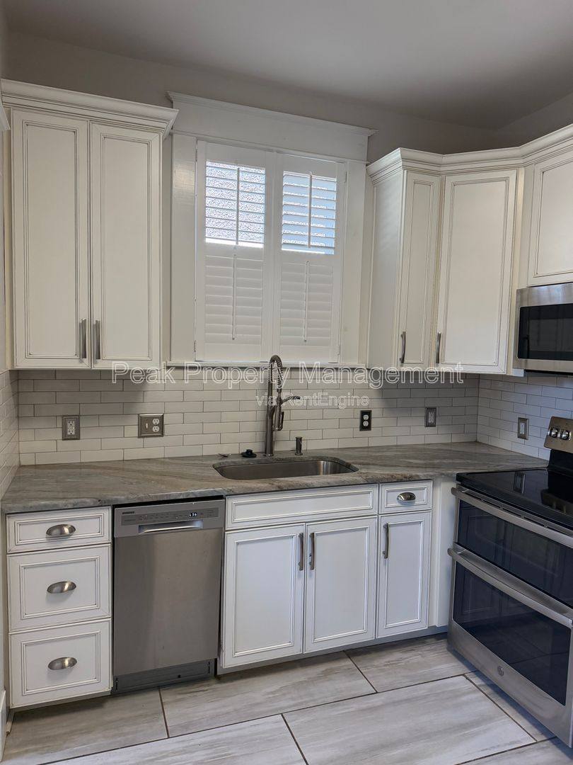 House for rent at 3400 Carolina Ave, Richmond, VA 23222