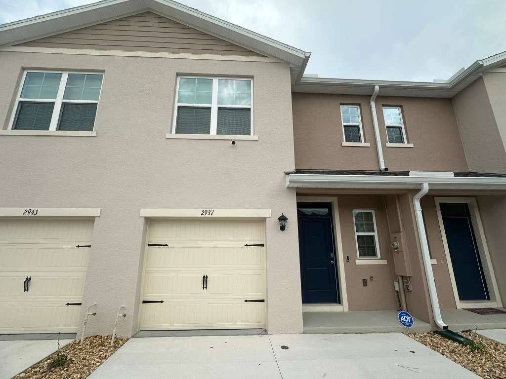 House for rent at 2933 Canary Ave, Davenport, FL 33837