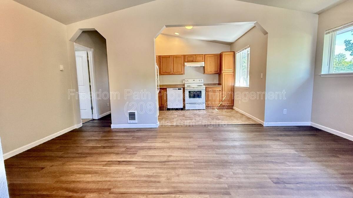 Apartment for rent at 1212 E Sherman Ave, Coeur D Alene, ID 83814