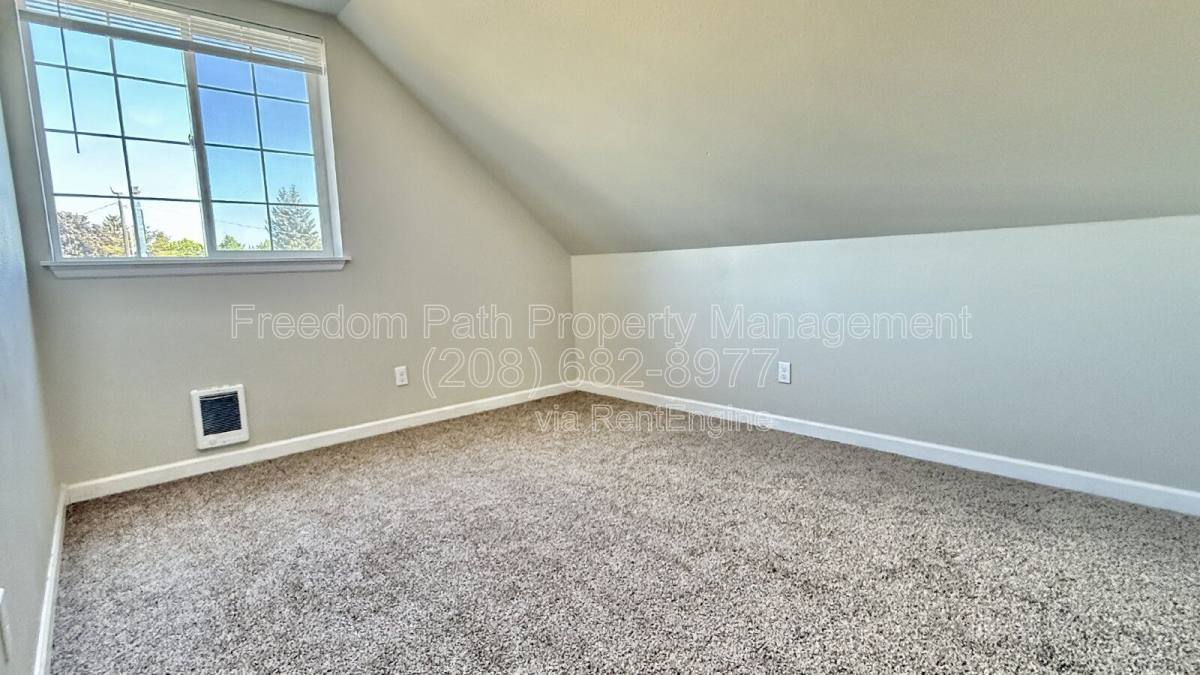 Apartment for rent at 1212 E Sherman Ave, Coeur D Alene, ID 83814