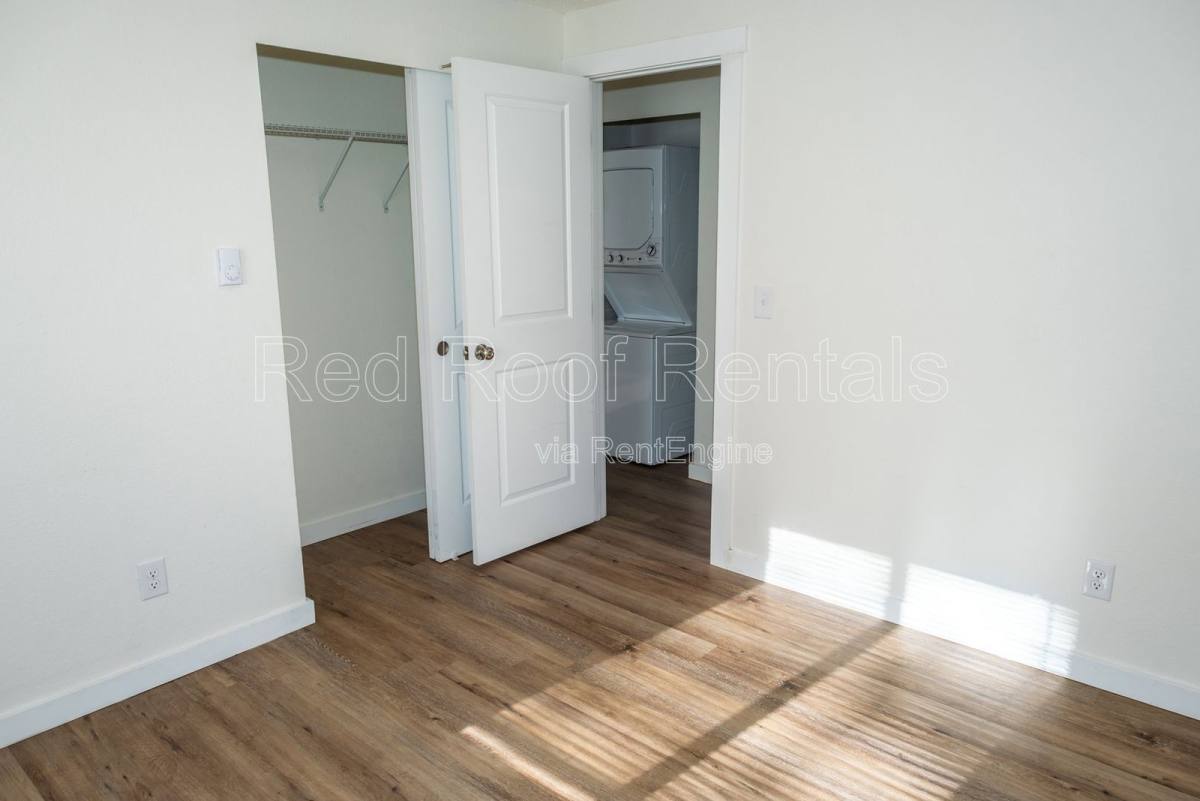 Apartment for rent at 3411 92nd St S #17, Lakewood, WA 98499