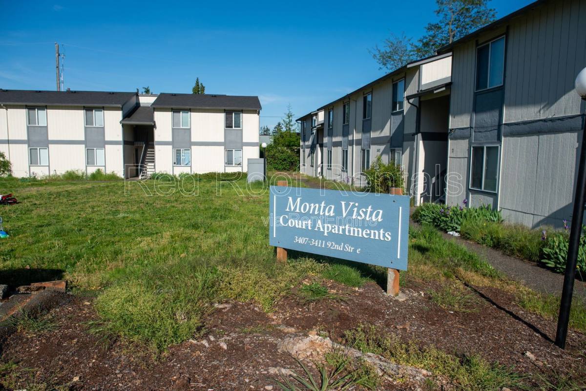 Apartment for rent at 3411 92nd St S #17, Lakewood, WA 98499