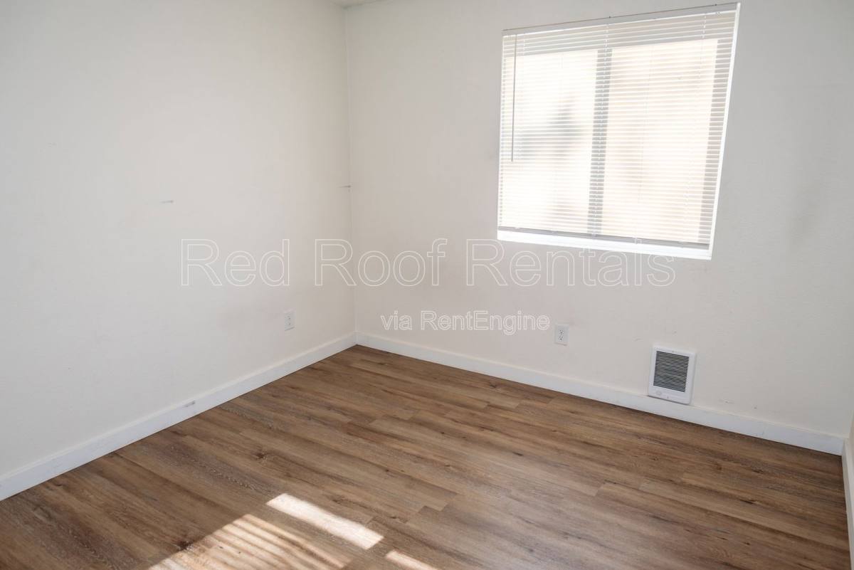 Apartment for rent at 3411 92nd St S #17, Lakewood, WA 98499