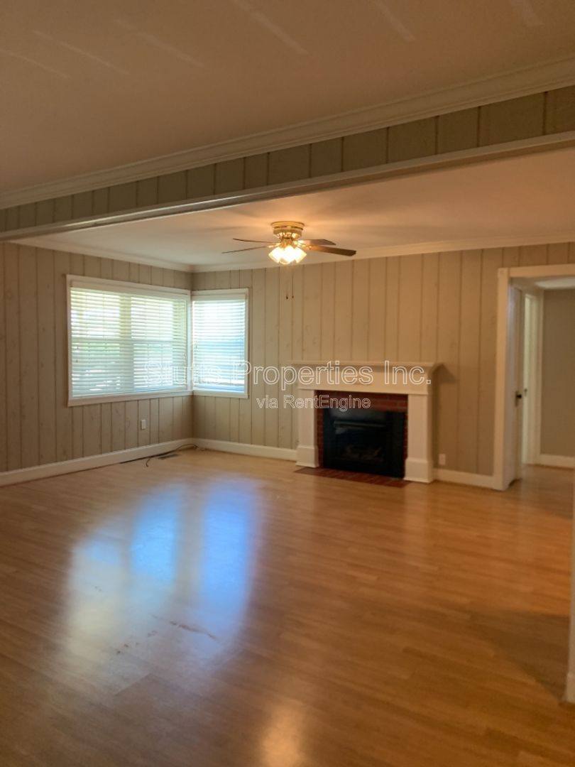 House for rent at 705 Courtland Ave, Muscle Shoals, AL 35661