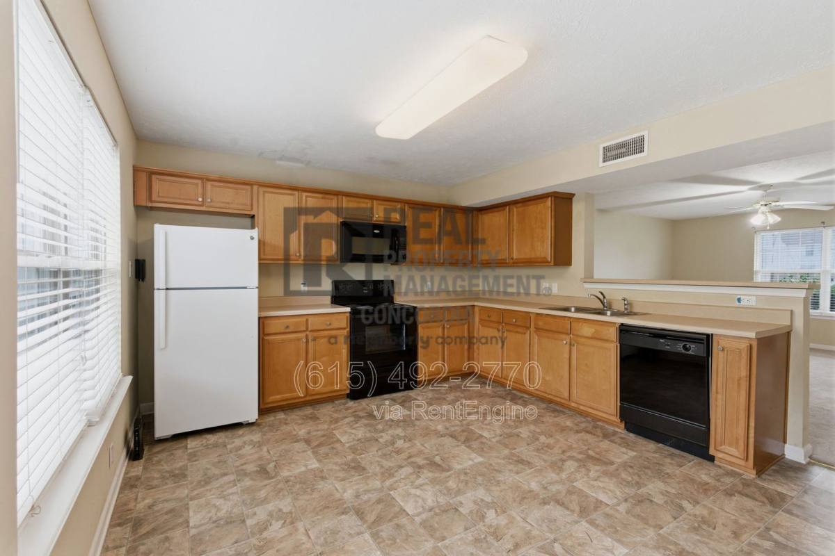 Townhouse for rent at 6066 Sagi Circle, La Vergne, TN 37086
