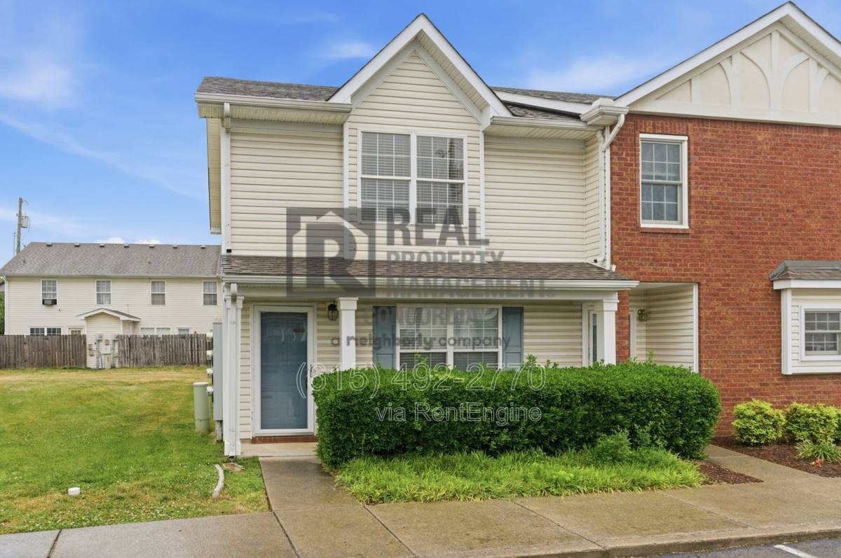 Townhouse for rent at 6066 Sagi Circle, La Vergne, TN 37086