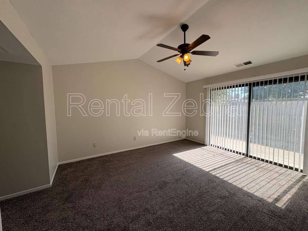 Townhouse for rent at 3090 W Queens Circle, Merced, CA 95340