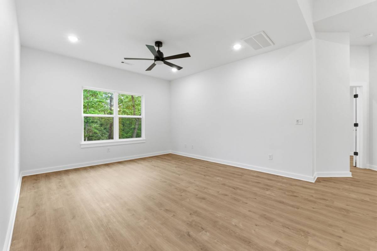 House for rent at 5 St Asaph Dr, Bella Vista, AR 72714
