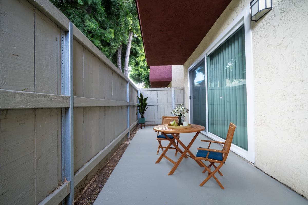 Apartment for rent at 800 E Bobier Dr #L002, Vista, CA 92084