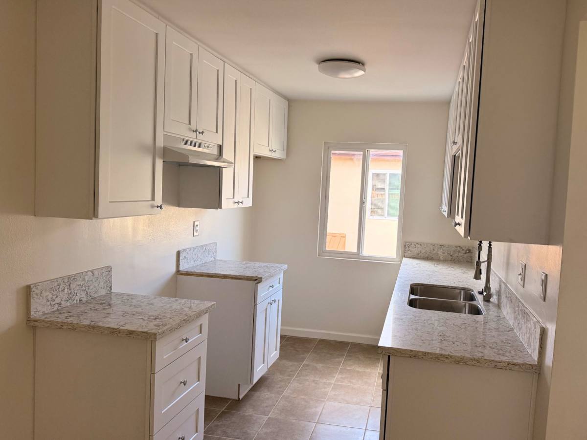 Apartment for rent at 11118 Newville Ave #C, Downey, CA 90241