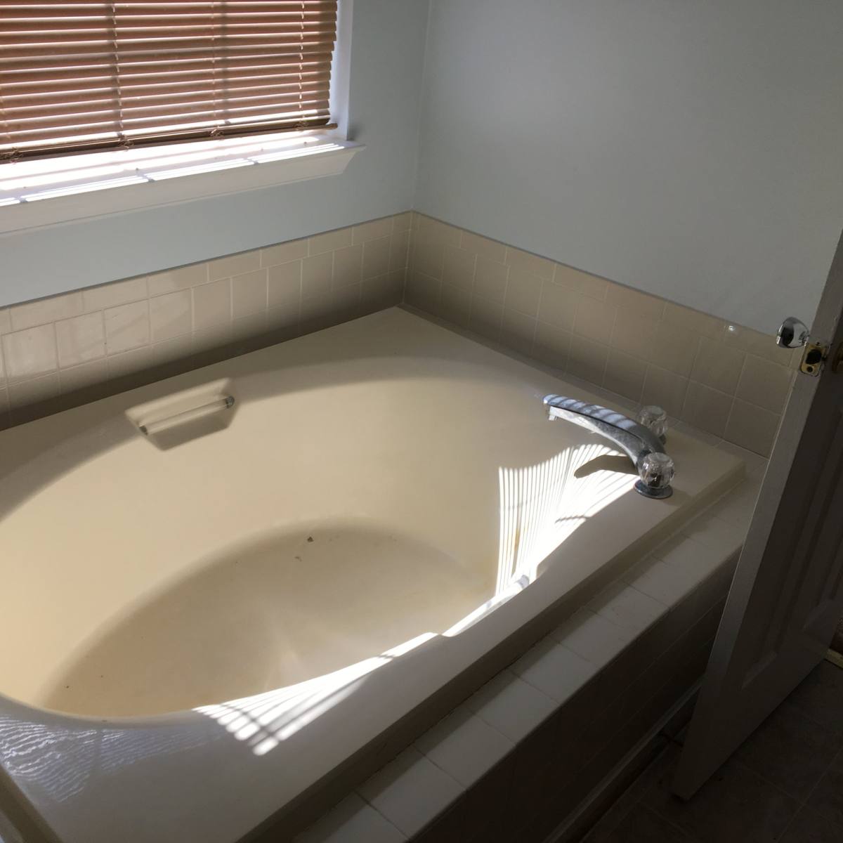 House for rent at 8435 Chesley Dr, Lusby, MD 20657