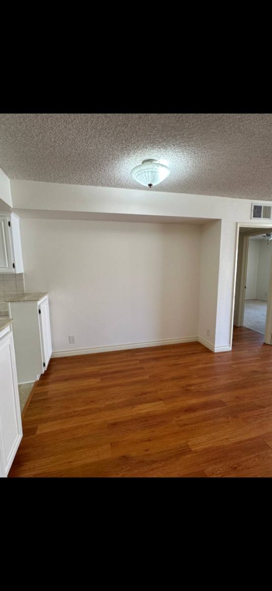 Apartment for rent at 121 S Swall Dr, Los Angeles, CA 90048