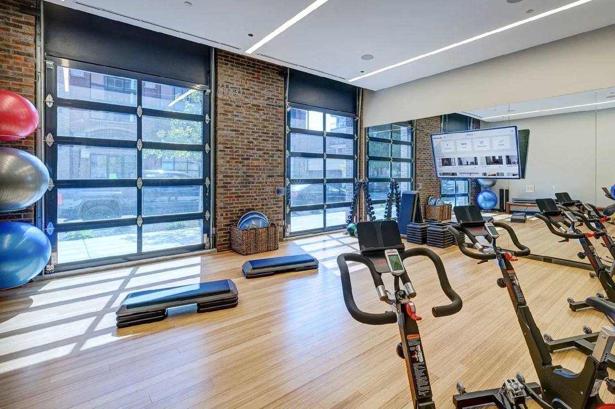 Apartment for rent at 170 N Ada #701, Chicago, IL 60607