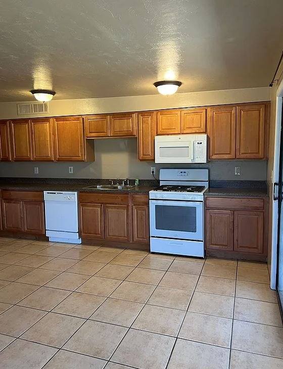 House for rent at 6027 S Lostan Ave, Tucson, AZ 85706
