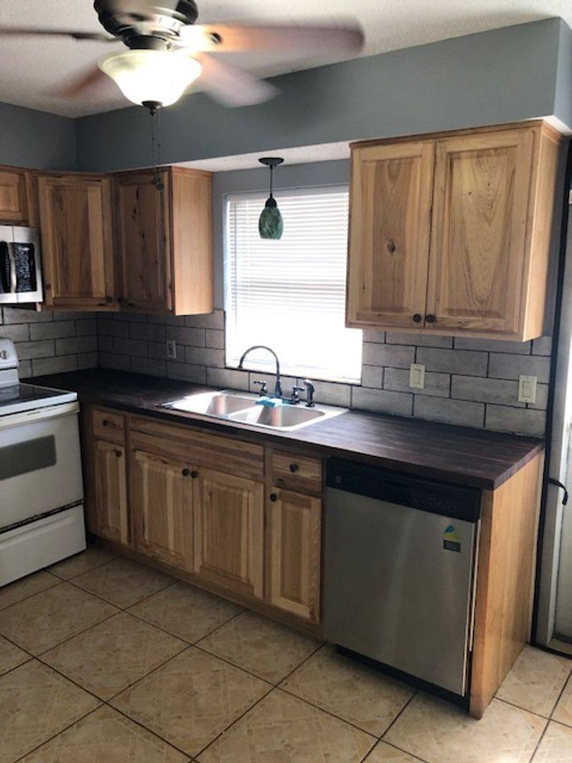 House for rent at 3022 Meadow Lake Ave, Largo, FL 33771