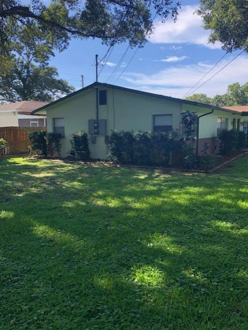 House for rent at 3022 Meadow Lake Ave, Largo, FL 33771