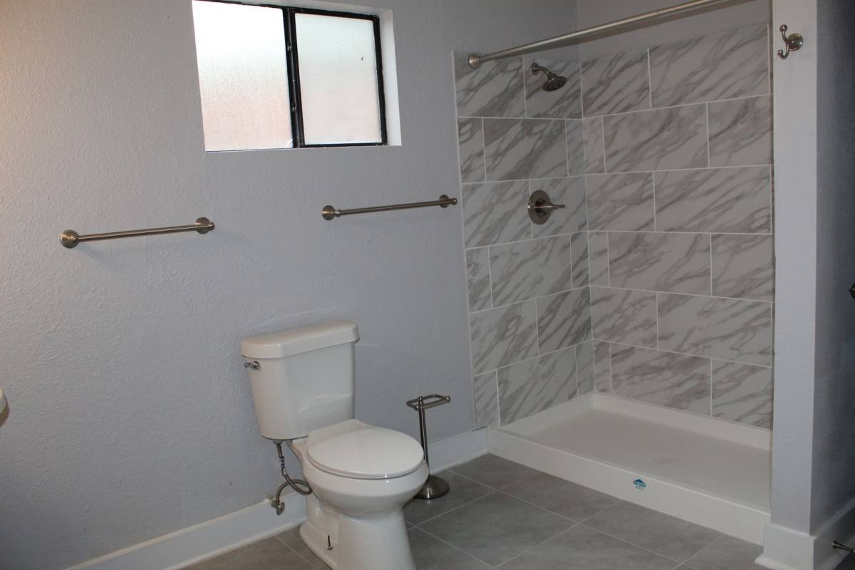 House for rent at 1107 N Wall St, Belton, TX 76513