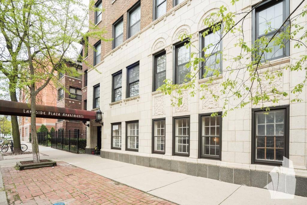 Apartment for rent at 817 W Lakeside Place #O7, Chicago, IL 60640